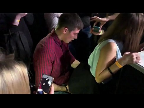 ❤️ Орыс түнгі клубындағы шынайы секс. Түнгі клубта анус пен қынапта 18 жасар орыс қызы ебілді ❤❌ Порно fb бойынша порно kk.mrpornogratis.ru ☑